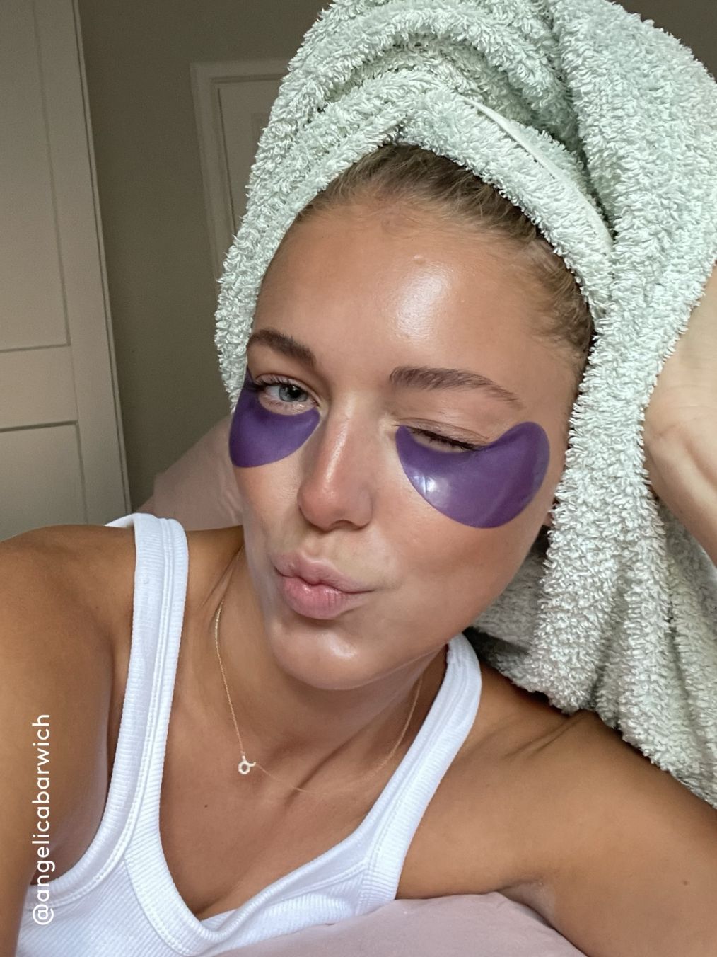 Super Youth Retinol Eye Gels