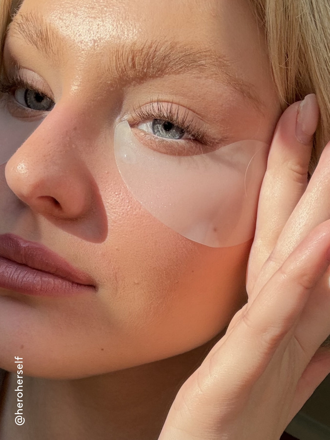 Rejuvenating Eye Gels + Free Hydrogel Face Mask