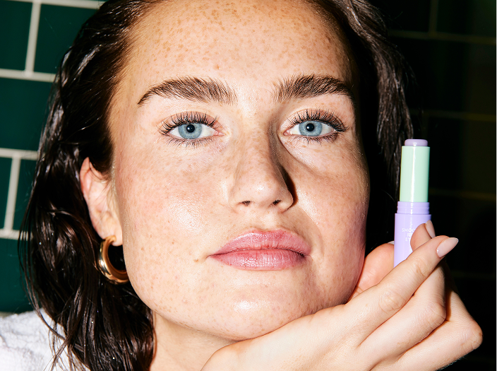 Smooth Out Retinol Eye Stick
